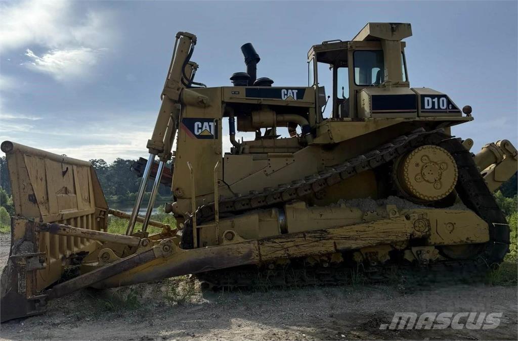 CAT D10 Bulldozer
