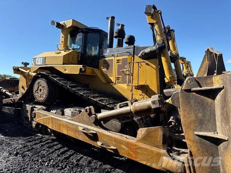 CAT D11T Bulldozer
