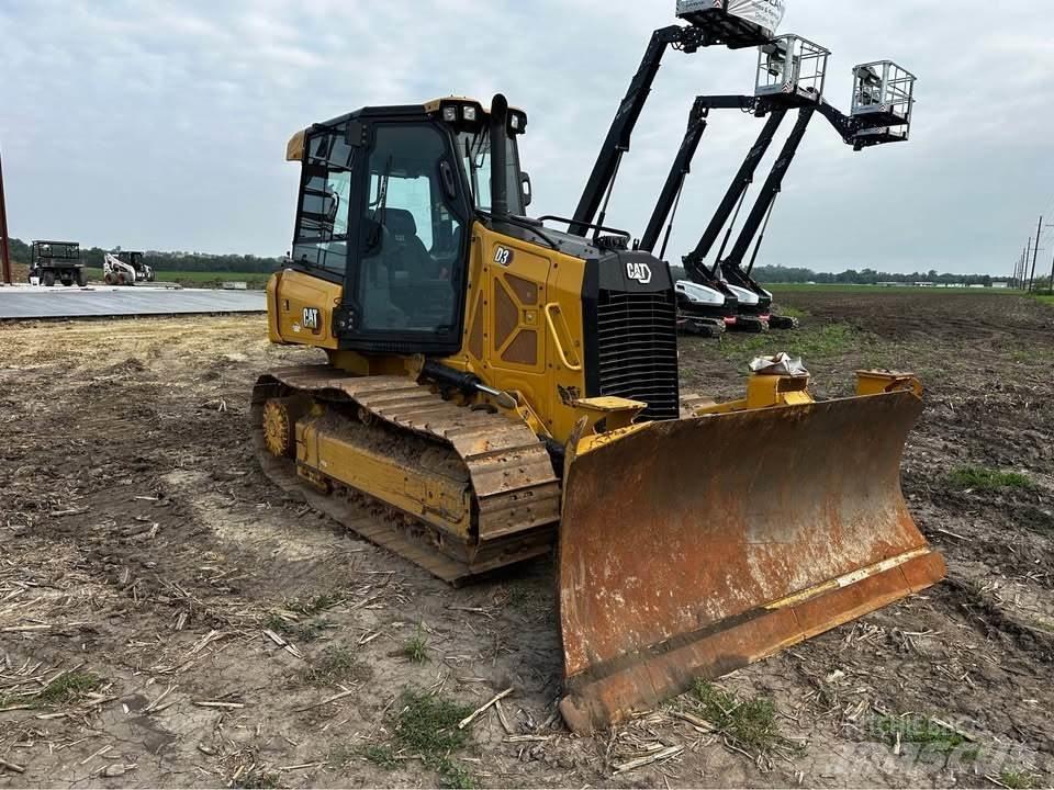 CAT D3 Bulldozer