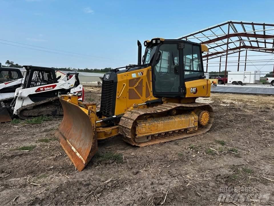 CAT D3 Bulldozer