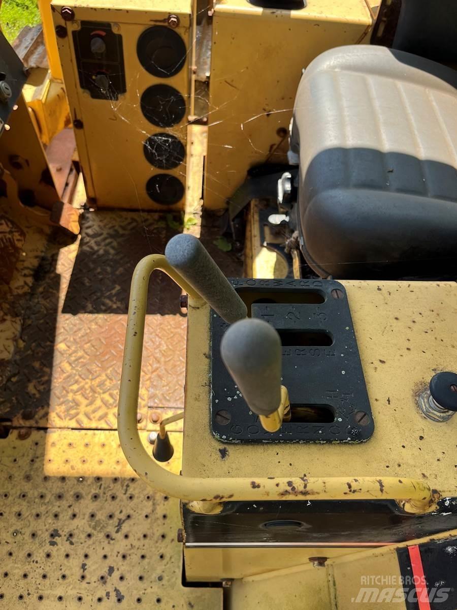CAT D5C Bulldozer