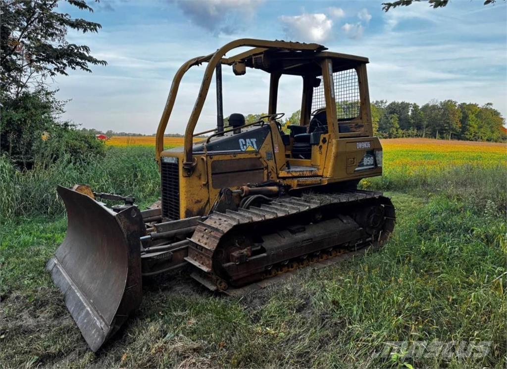 CAT D5G XL Bulldozer