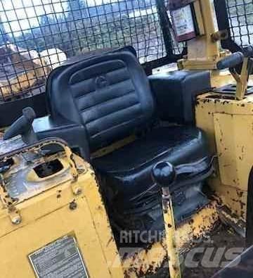 CAT D5H Bulldozer