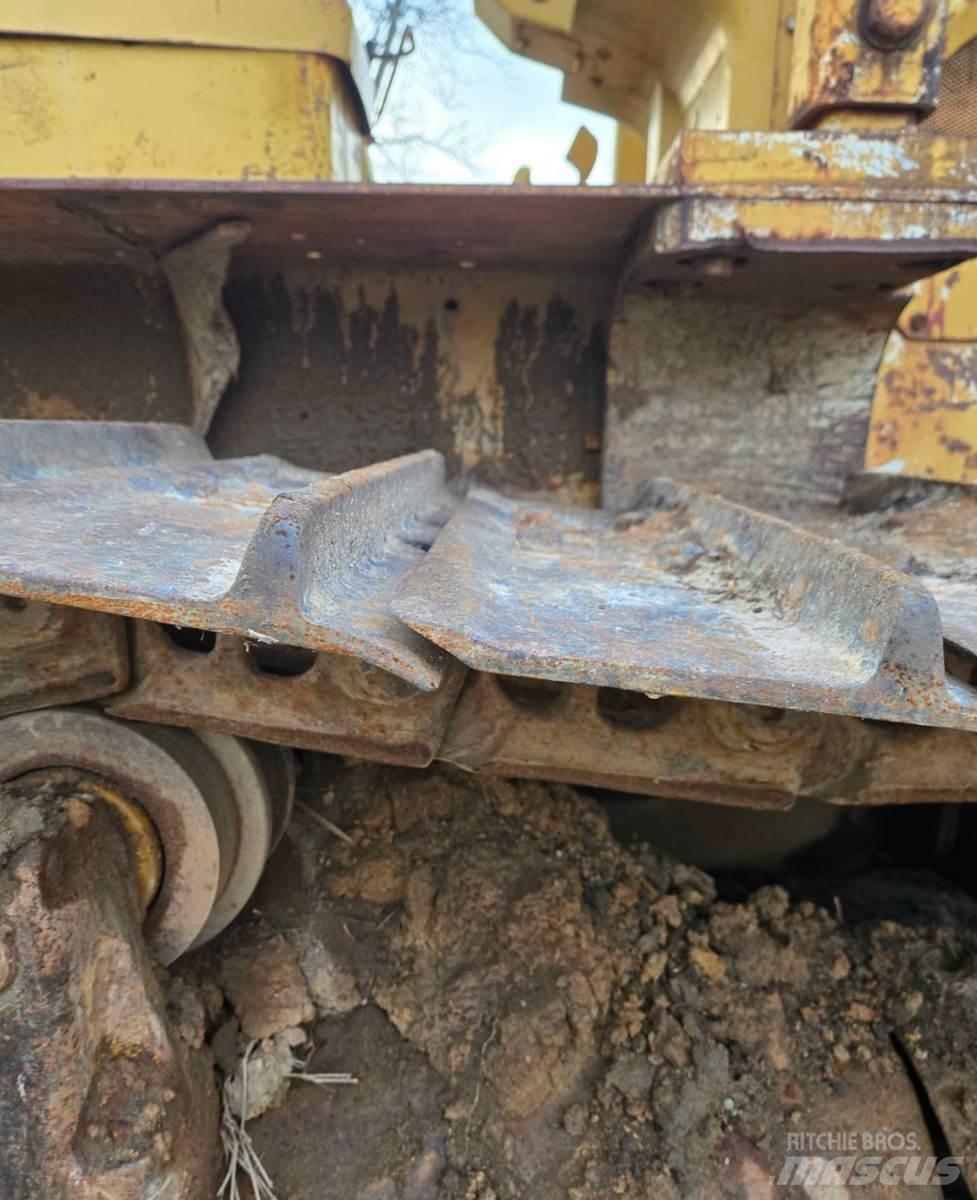 CAT D6C Bulldozer