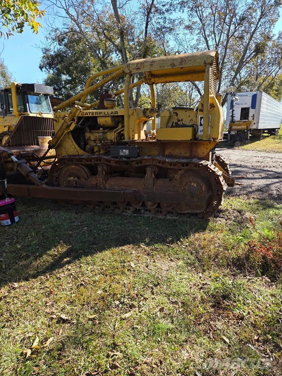 CAT D6C Bulldozer