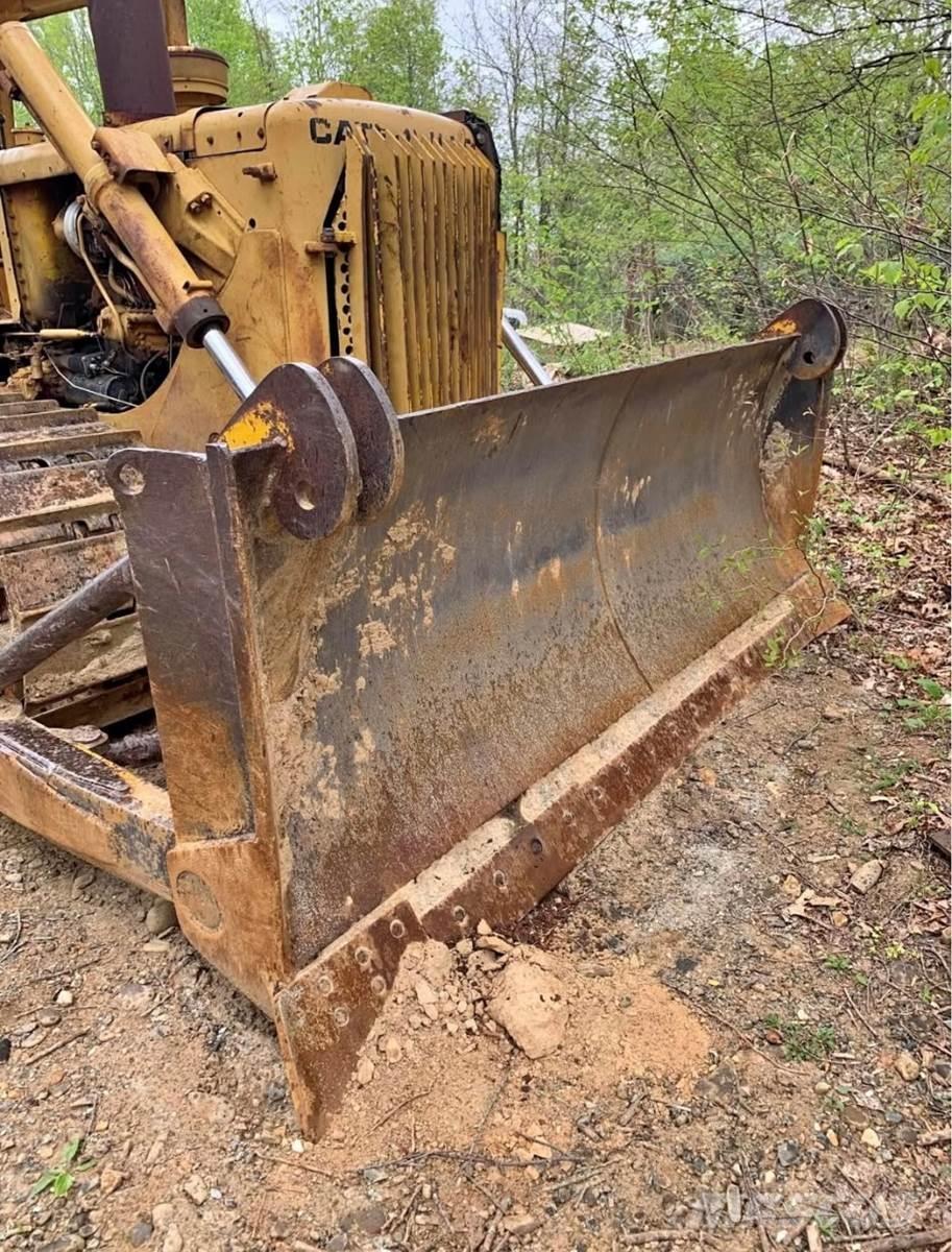 CAT D6C Bulldozer