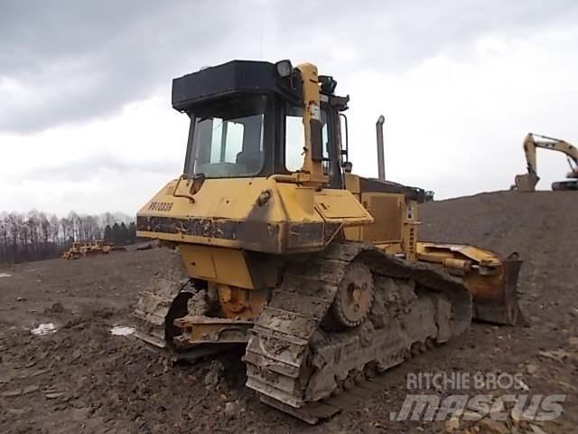 CAT D6M Bulldozer