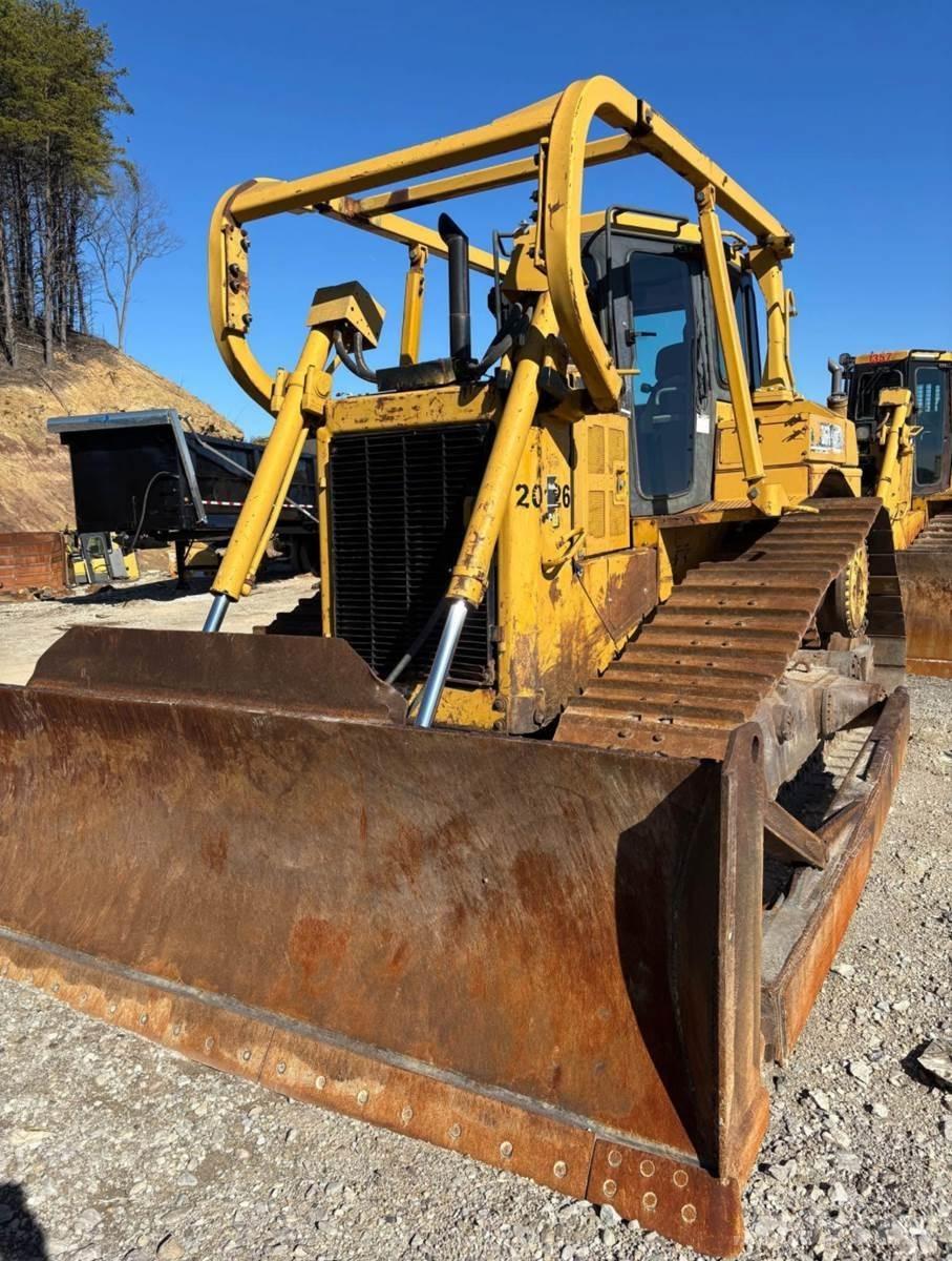CAT D6R Bulldozer