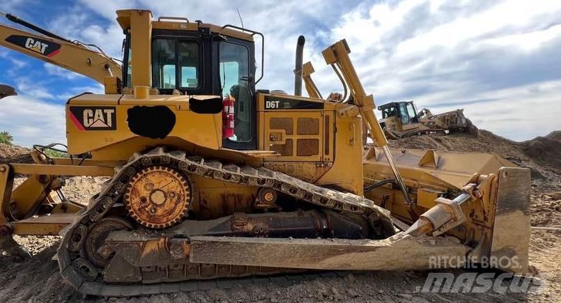 CAT D6T Bulldozer