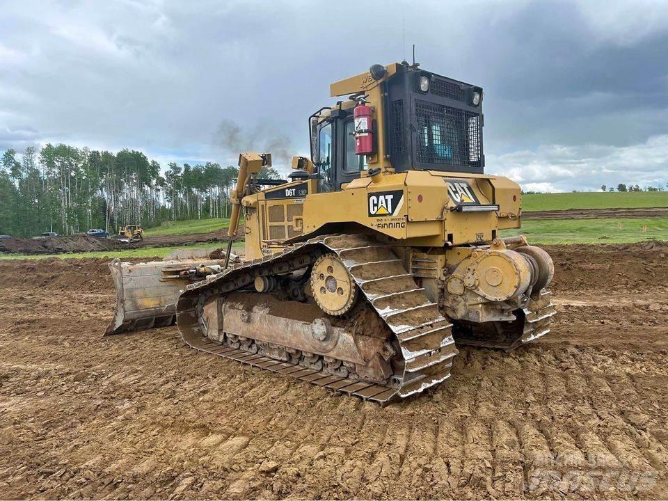 CAT D6T Bulldozer