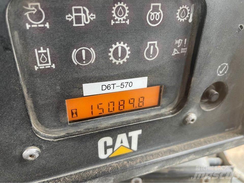 CAT D6T Bulldozer