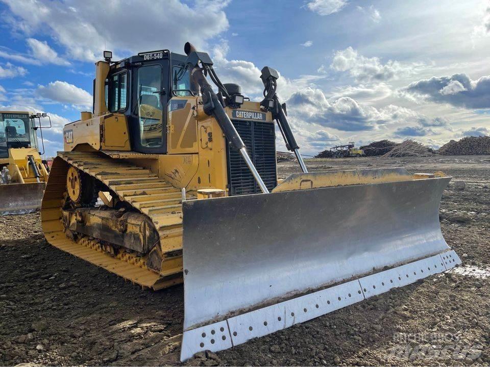 CAT D6T Bulldozer