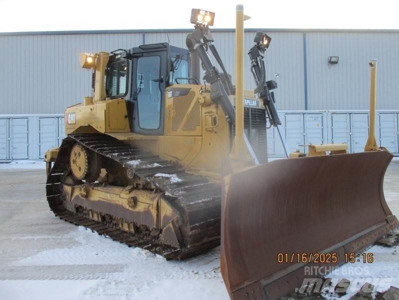 CAT D6T Bulldozer