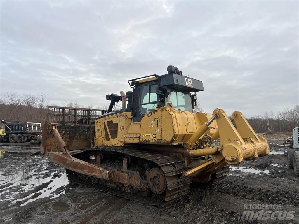 CAT D7E Bulldozer