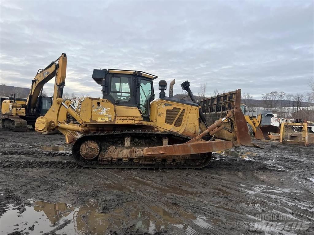 CAT D7E Bulldozer