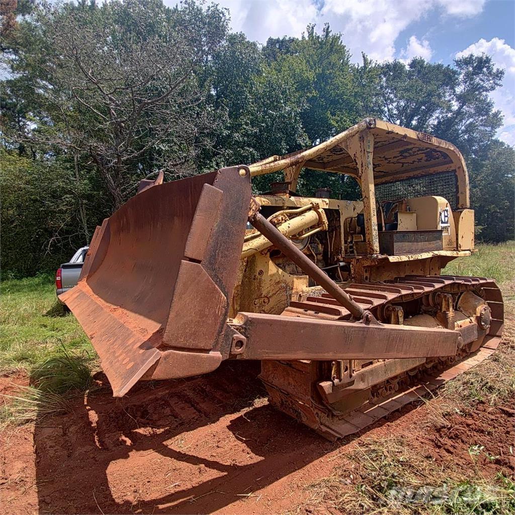 CAT D7E Bulldozer
