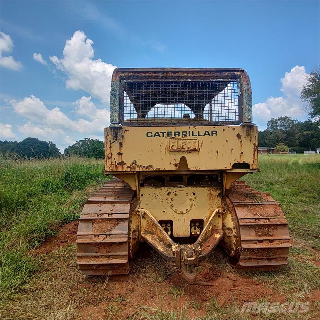 CAT D7E Bulldozer