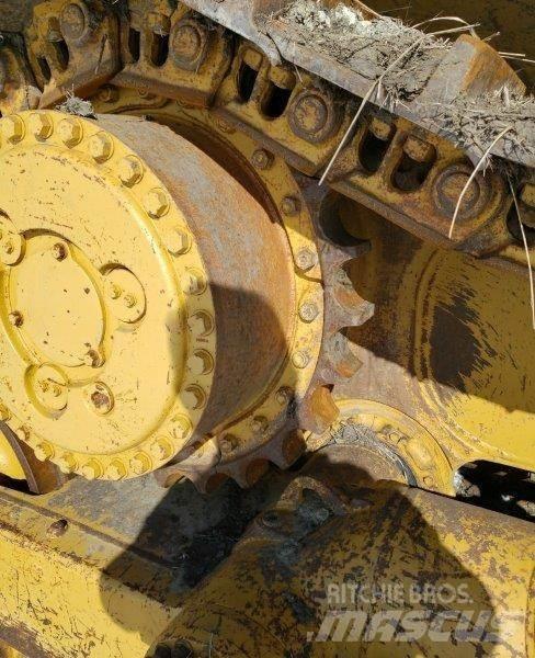 CAT D7R Bulldozer