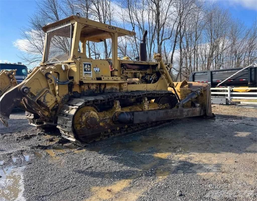 CAT D8H Bulldozer