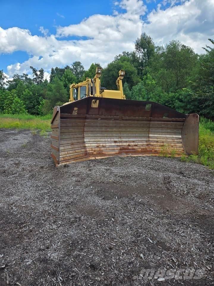 CAT D8N Bulldozer