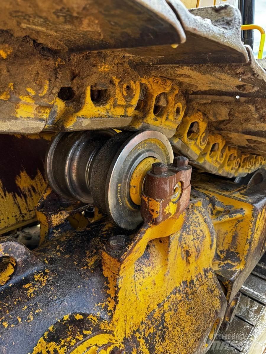 CAT D8T Bulldozer