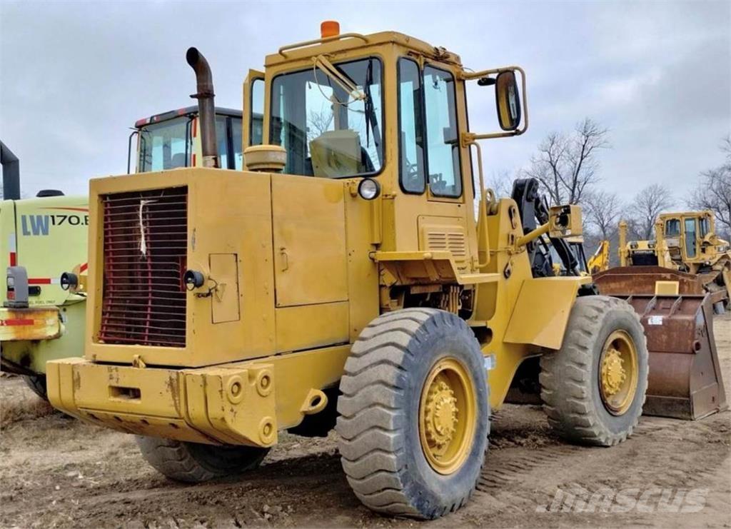 CAT IT18B Radlader