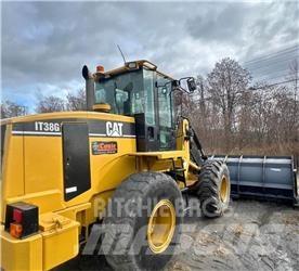 CAT IT38G Radlader