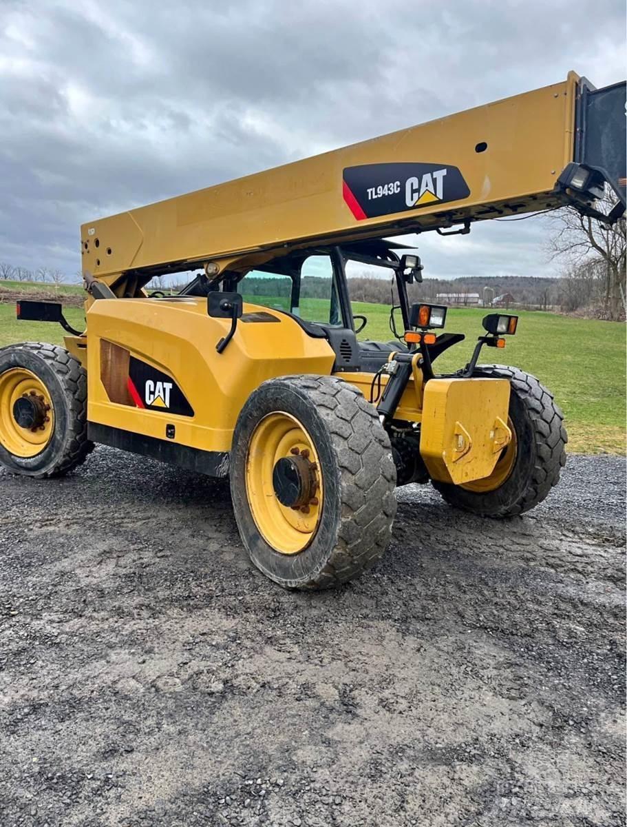 CAT TL943C Teleskoplader