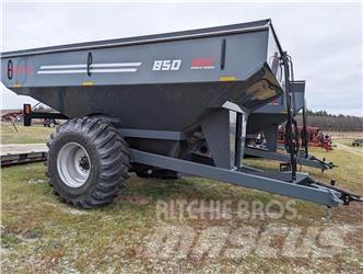Demco 850 Getreideanhänger