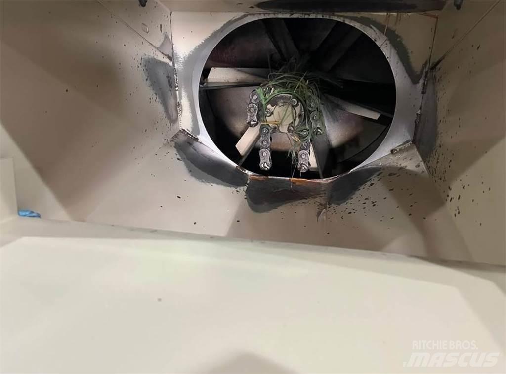 Finn B70T Futterverteilwagen