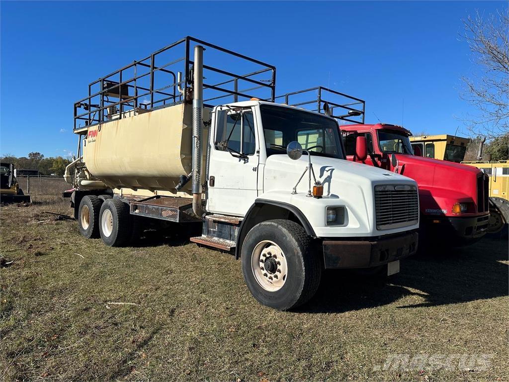 Finn T330 Futterverteilwagen