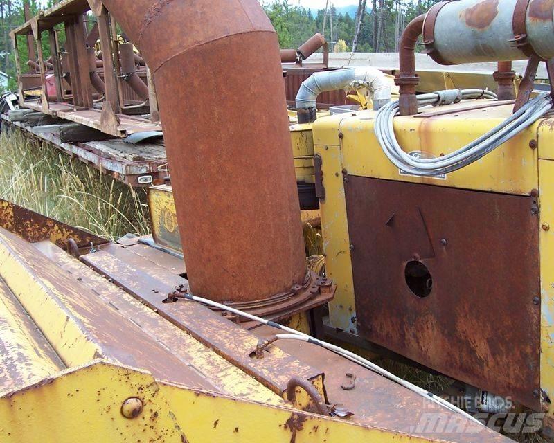Ford 409-3 Schneeschilde und -pflüge