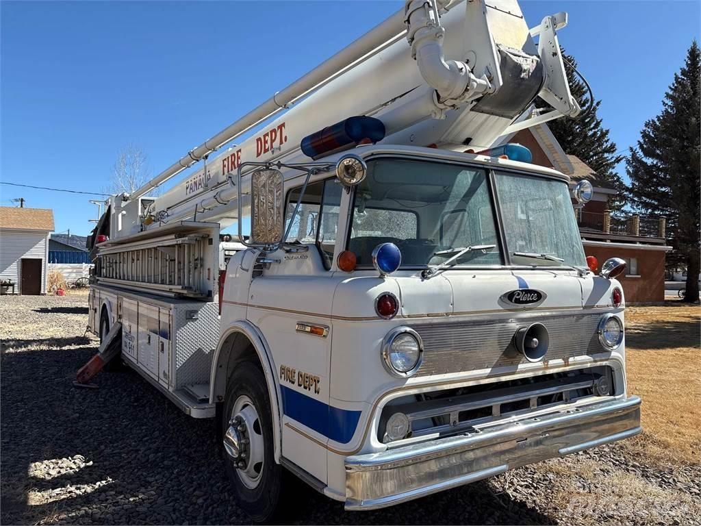 Ford 8000 Löschfahrzeuge