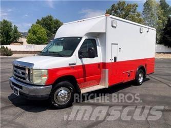 Ford E-450 Krankenwagen