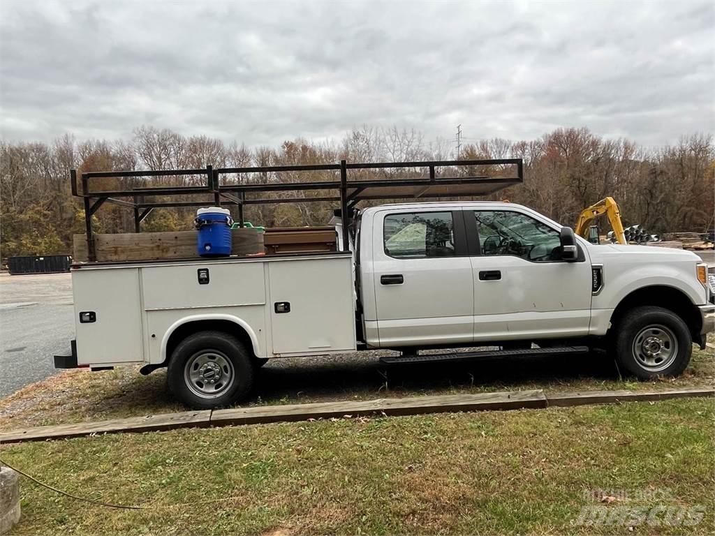 Ford F-350 Kommunal-Sonderfahrzeuge