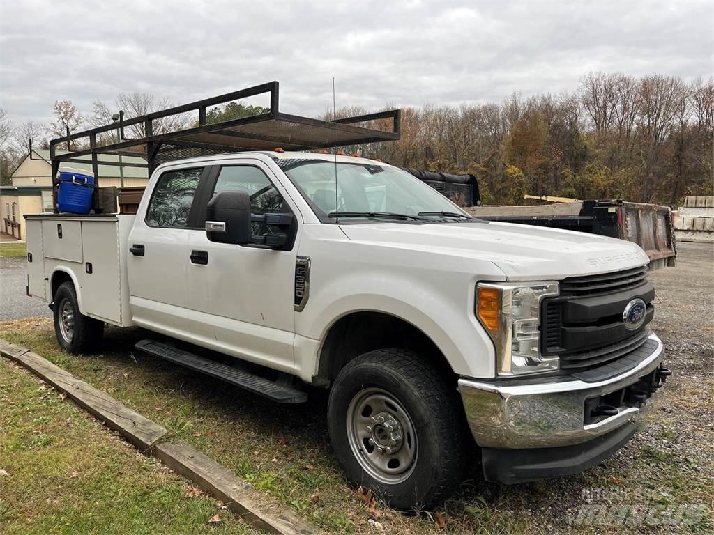 Ford F-350 Kommunal-Sonderfahrzeuge