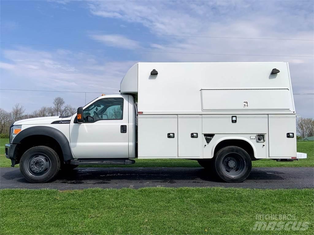 Ford F-450 Kommunal-Sonderfahrzeuge