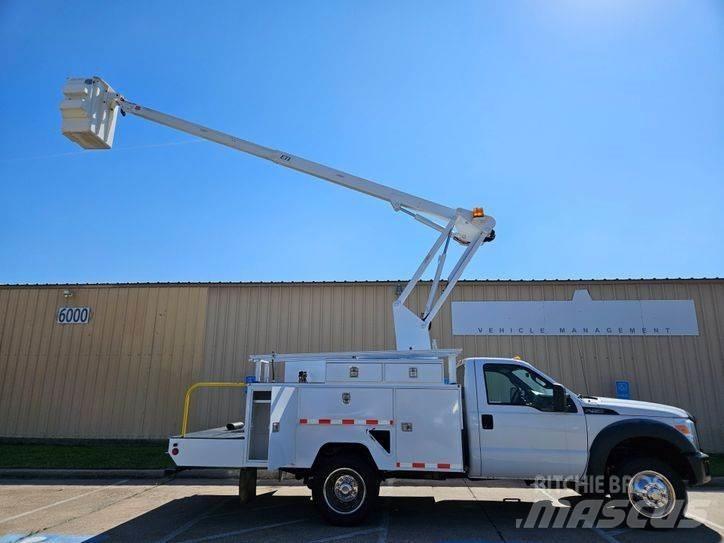 Ford F-450 LKW-Arbeitsbühnen