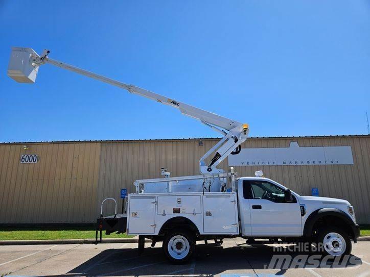 Ford F-450 LKW-Arbeitsbühnen