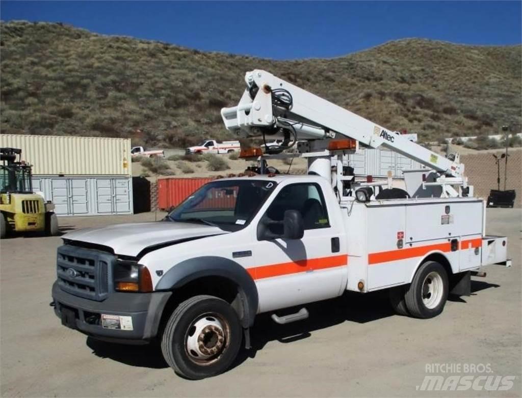 Ford F-550 LKW-Arbeitsbühnen