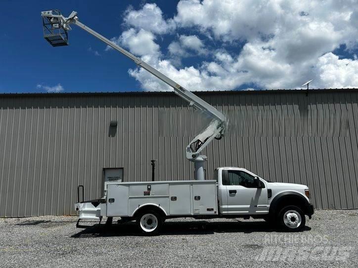 Ford F-550 LKW-Arbeitsbühnen