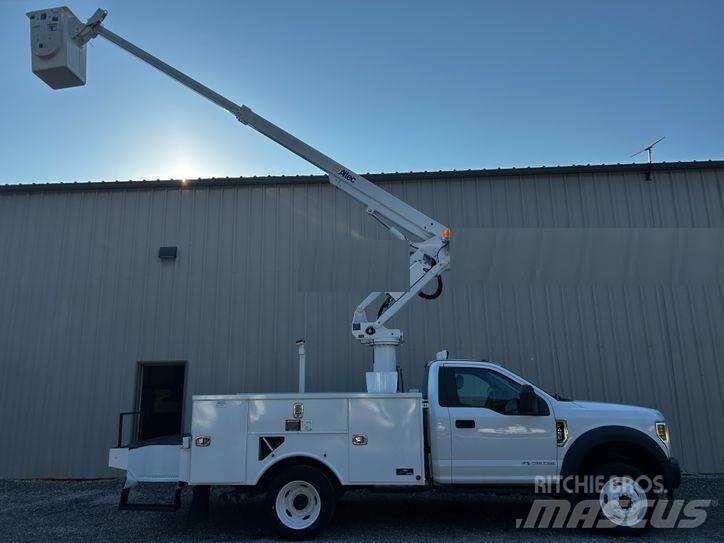 Ford F-550 LKW-Arbeitsbühnen