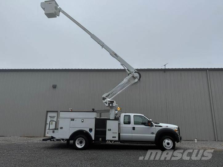 Ford F-550 LKW-Arbeitsbühnen