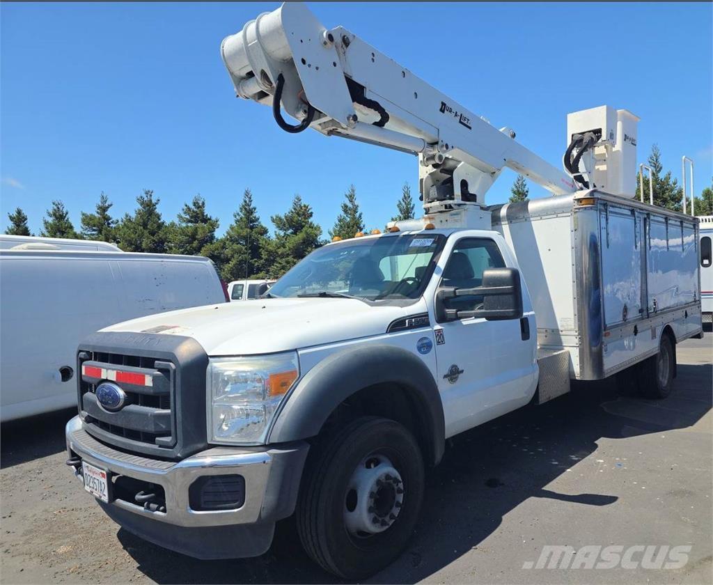 Ford F-550 LKW-Arbeitsbühnen