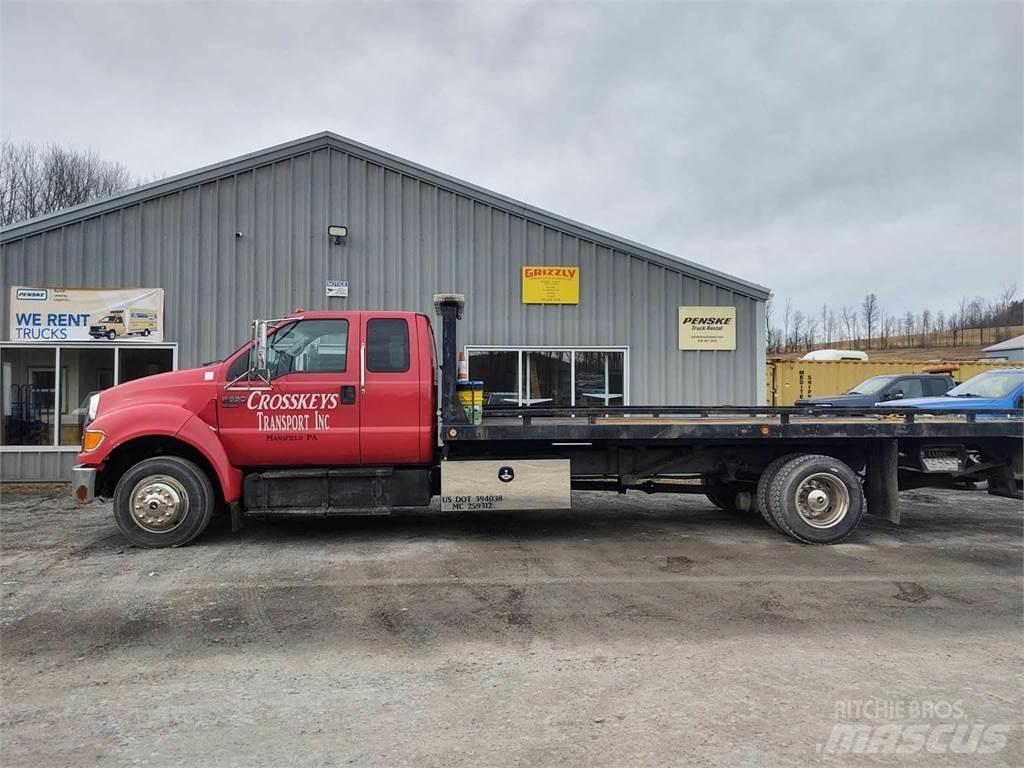Ford F-650 Autotransporter