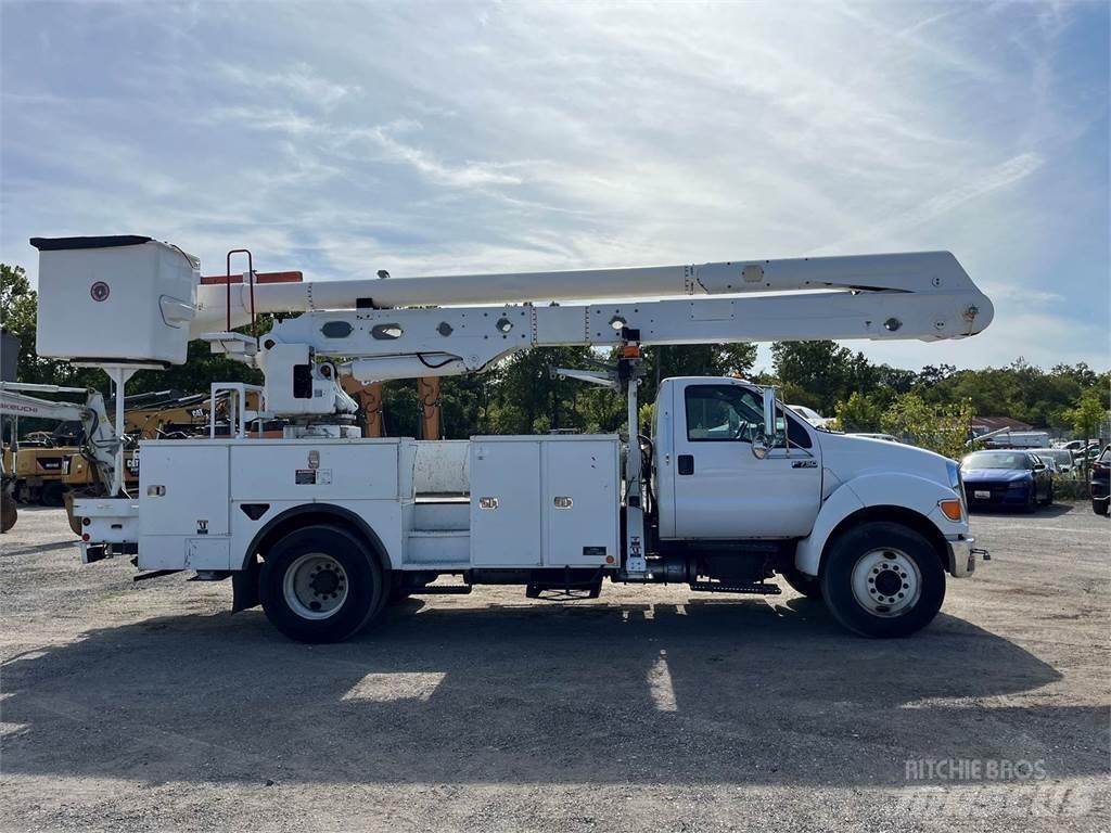 Ford F-750 LKW-Arbeitsbühnen