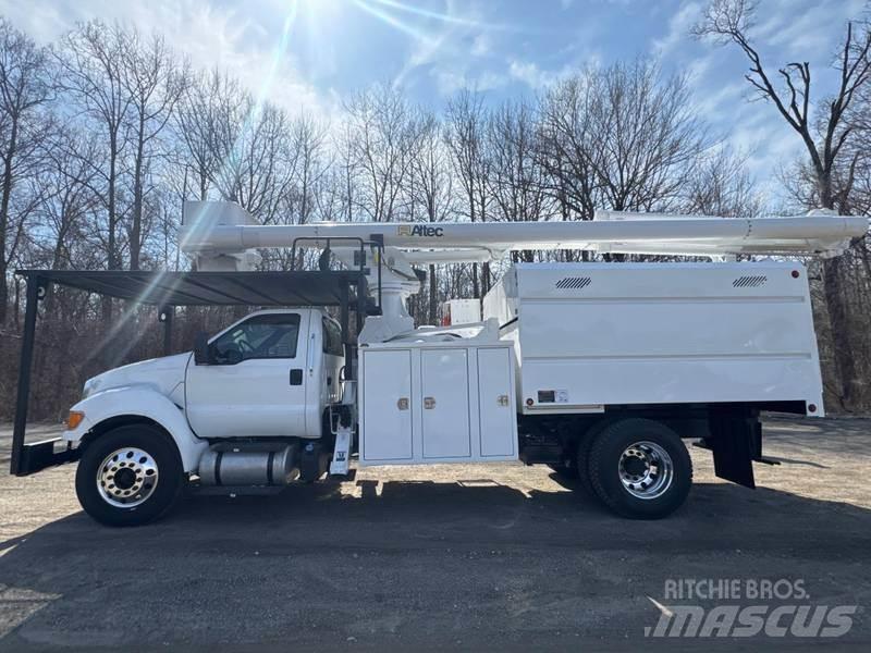Ford F-750 LKW-Arbeitsbühnen