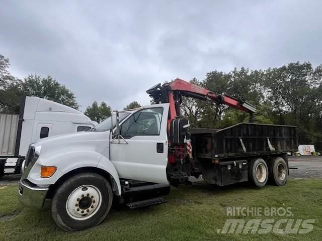Ford F-750 Andere Fahrzeuge