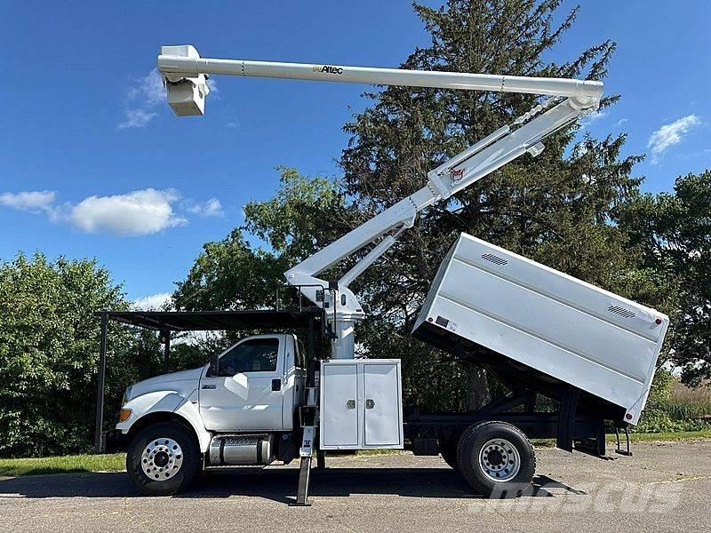 Ford F-750 LKW-Arbeitsbühnen