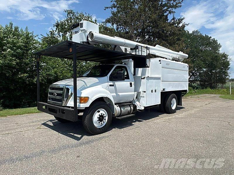 Ford F-750 LKW-Arbeitsbühnen